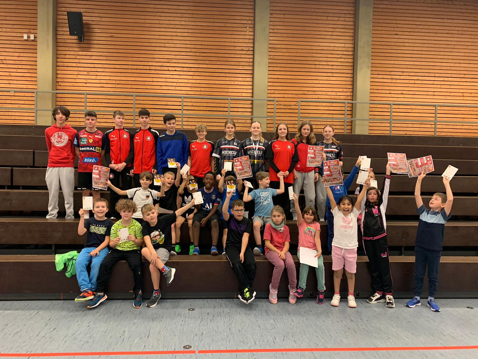 Handball anstatt Schulunterricht für die Zweitklässler der Friederike-Brion-Grundschule
